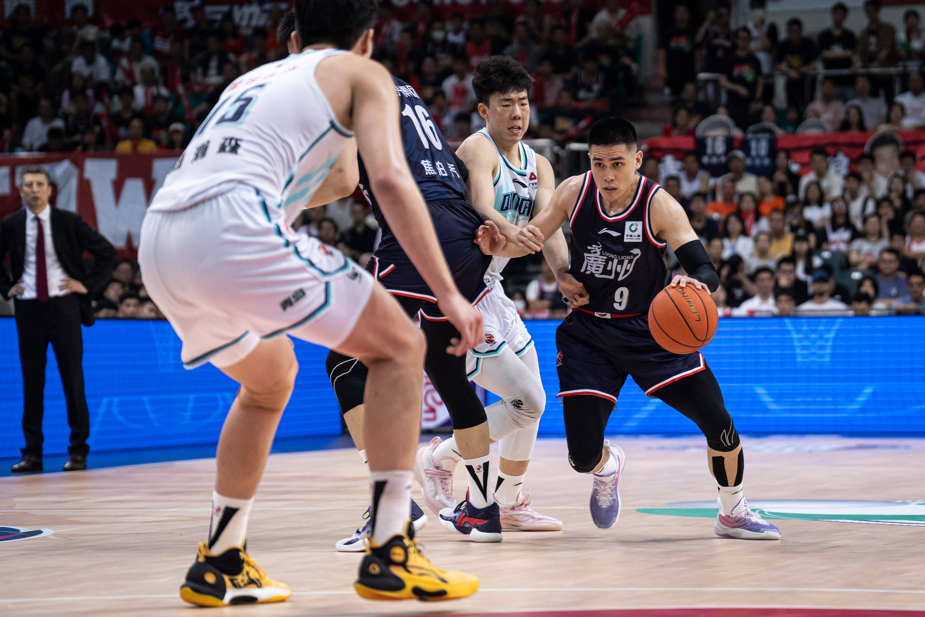 一场备受关 一场备受关