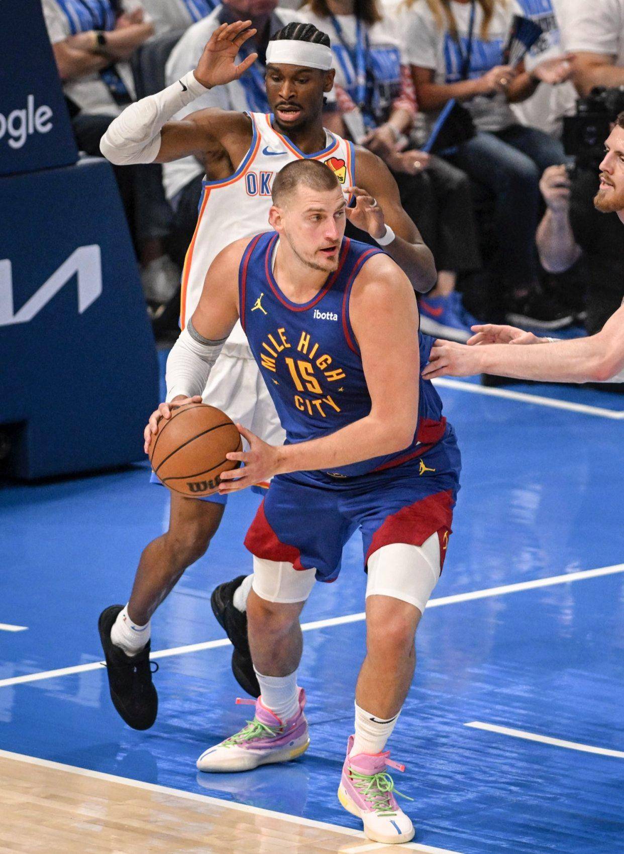 十分紧密 十分紧密