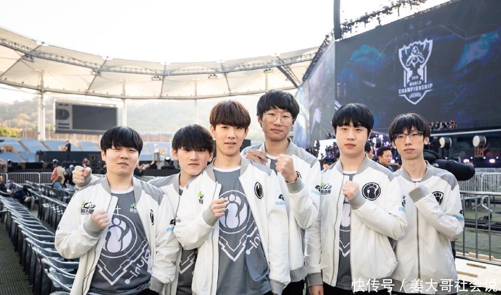 曲线延伸到 曲线延伸到